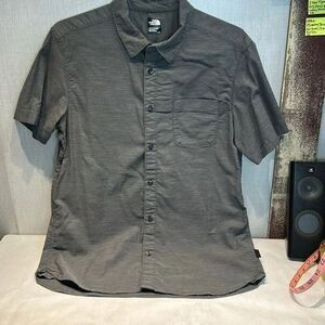 The North Face Men’s Button Front Shirt Sz L Black Gray White Stripe Short Sleev